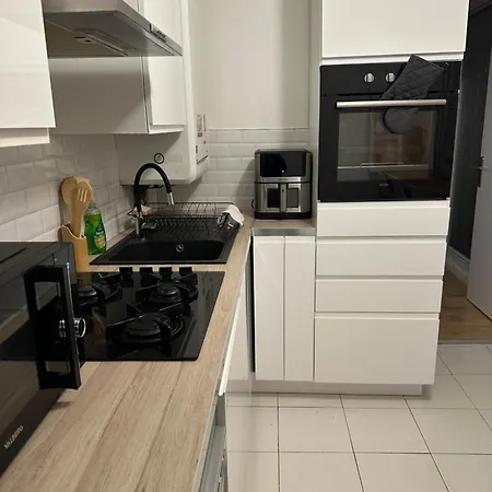 Le Cosy Raffine 아파트